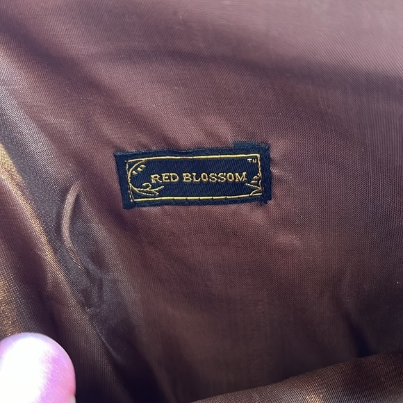 Red blossom jewelry roll for travel 4 compartments and ring holder roll tie & go - Picture 4 of 10